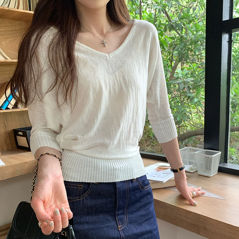 韩系松弛感微透V领半袖针织衫夏季宽松显瘦纯棉V领中袖上衣