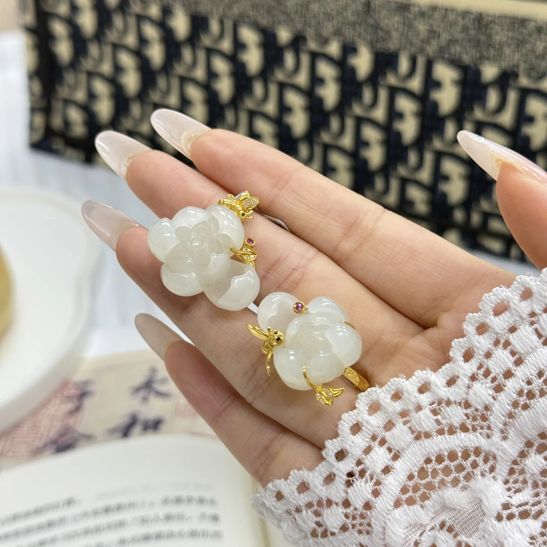 【凰一品】藕粉吊坠套装18K金