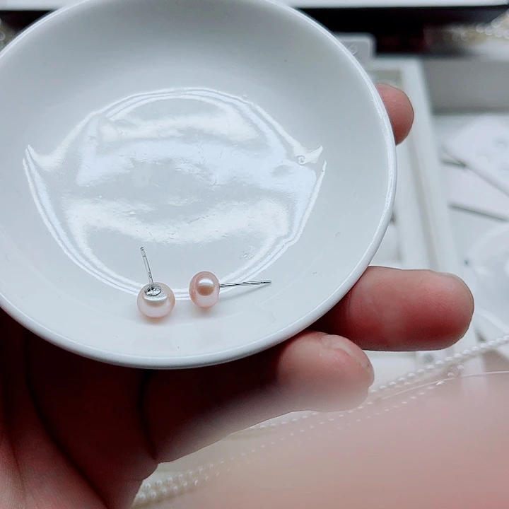 未镶嵌淡水珍珠耳饰