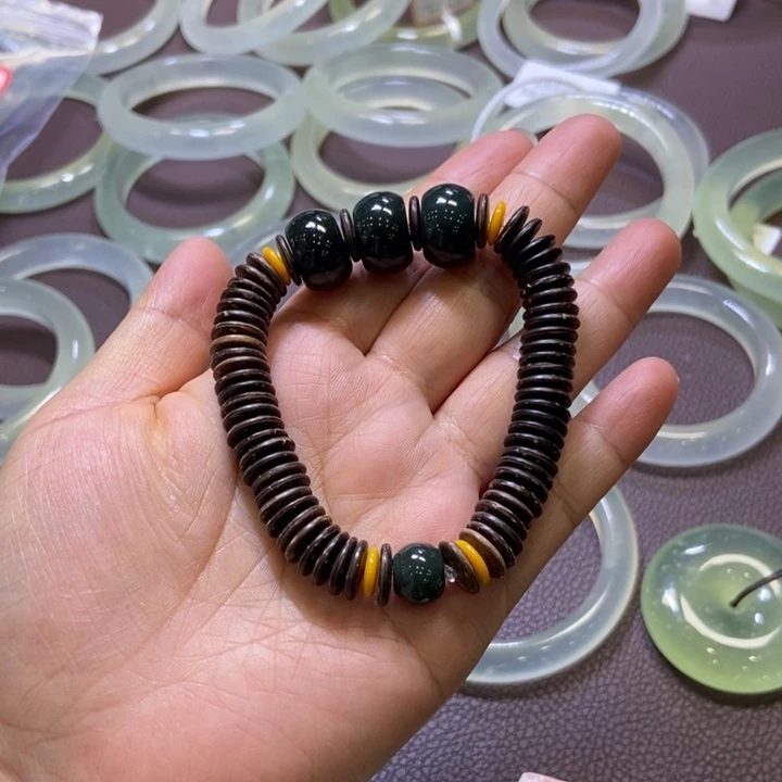 蛇纹石玉未镶嵌手串