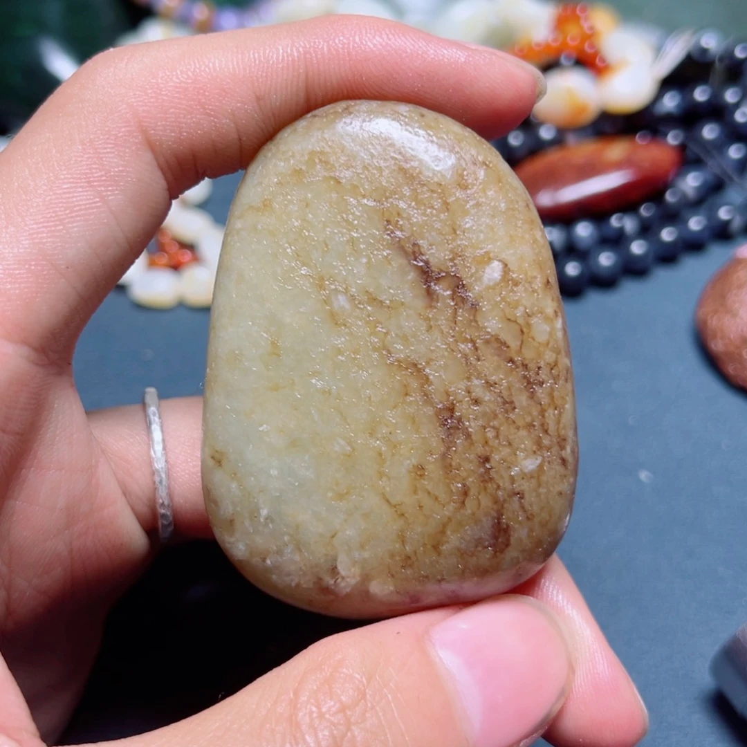 和田玉未镶嵌珠宝奇石