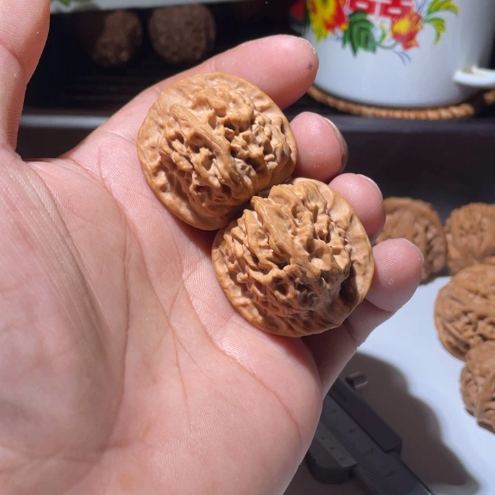 不***为文玩核桃吊坠天地