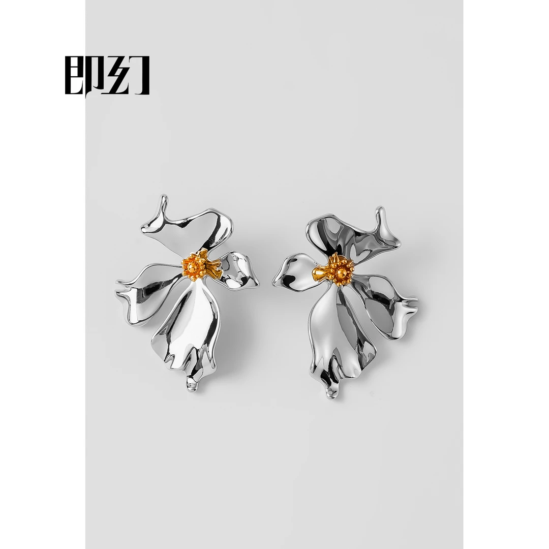 铜合金耳饰 ♦镜中花A 设计师款花瓣耳环高级时髦气质耳饰B-7470