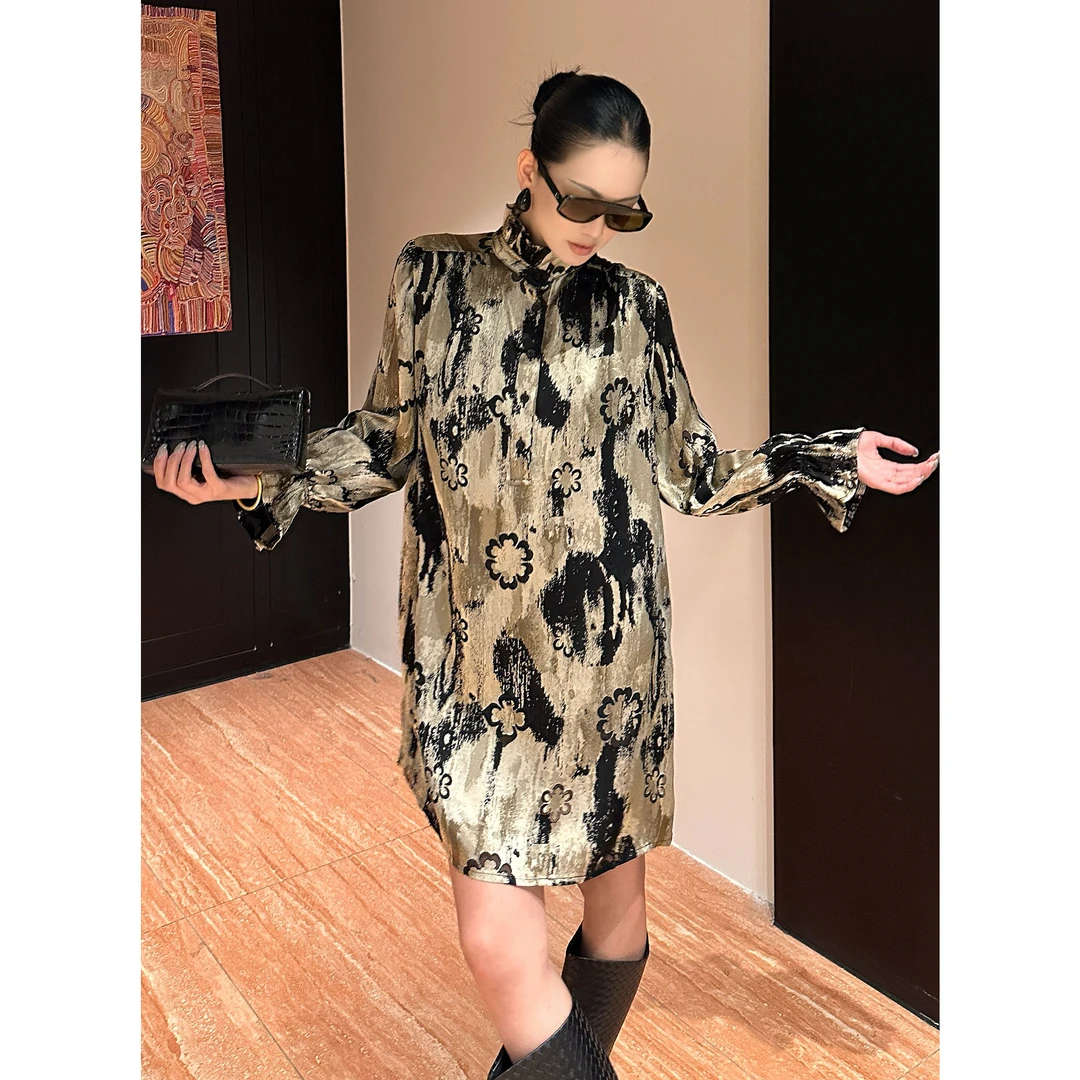 AME  巴黎老花裙   幸运六叶草人丝镂空气质衬衣裙ZD11SZHJ336