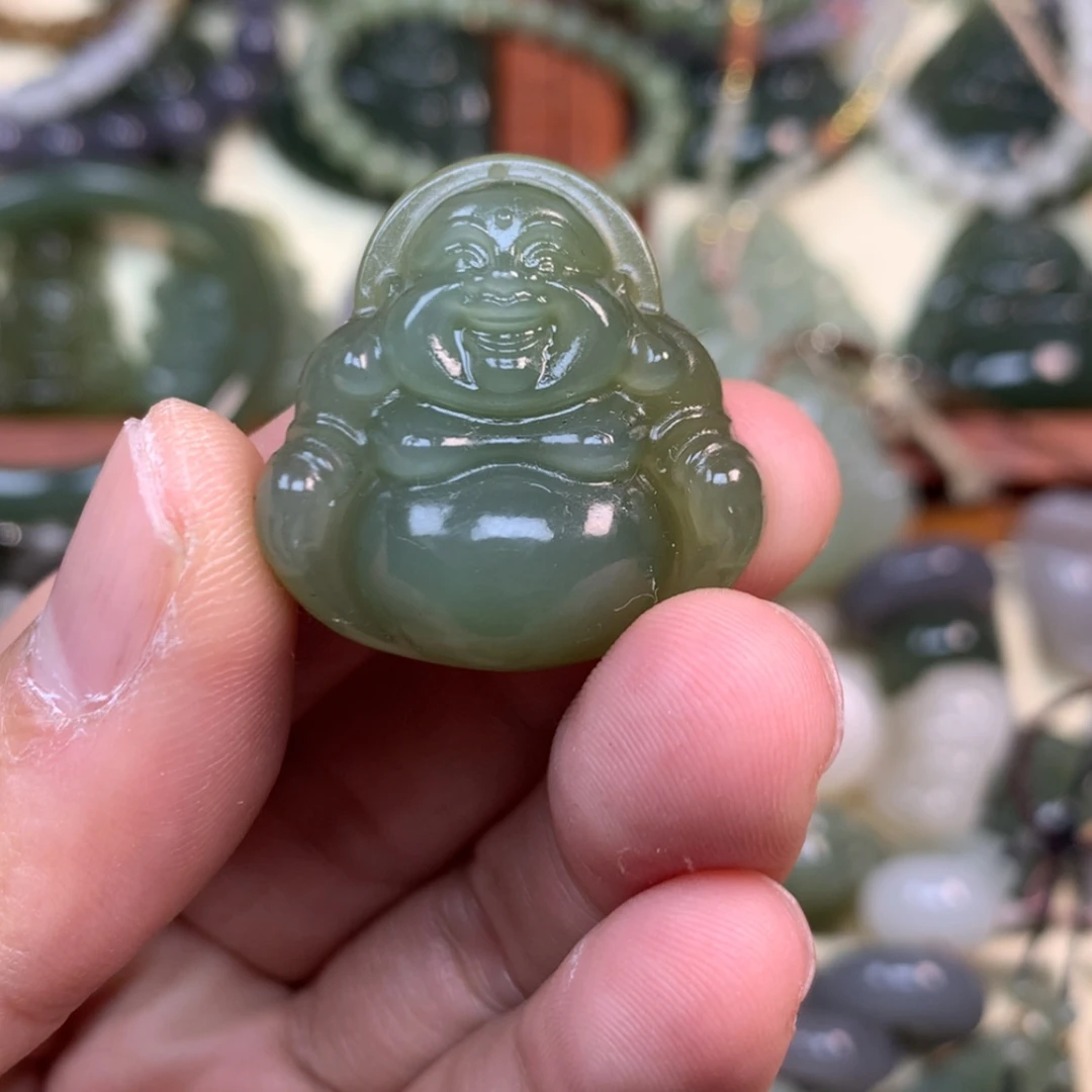 【闪购商品】颈饰未镶嵌和田玉