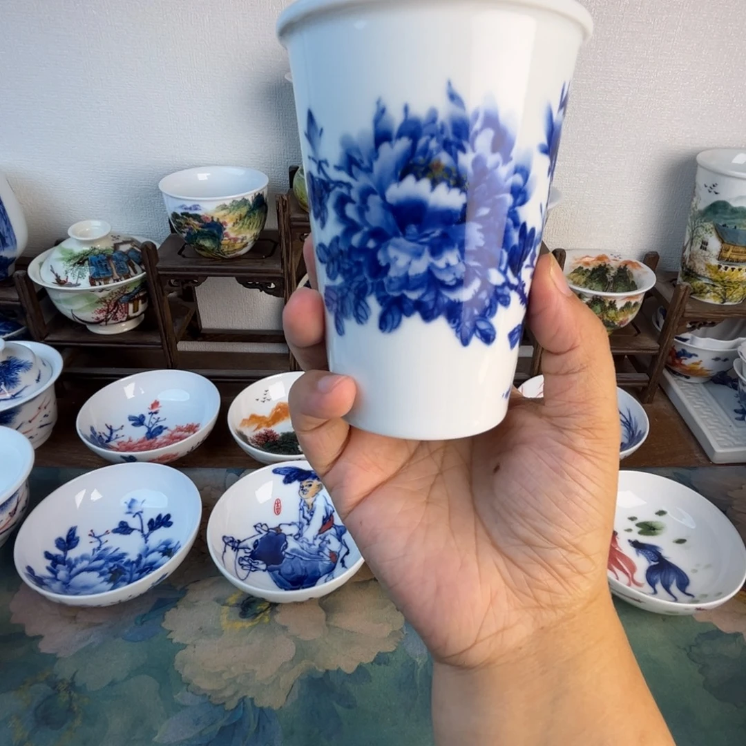 忠意堂釉下彩牡丹