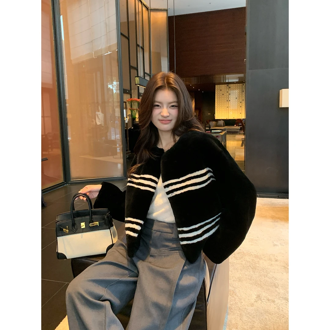 索菲特皮草「金牛座」进口美利奴皮毛一体外套女羊羔毛皮草大衣