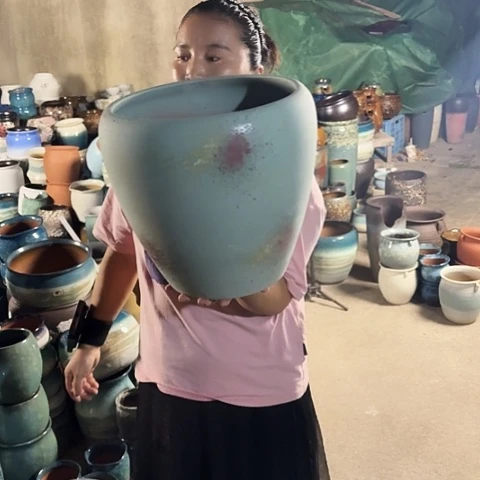 口28高30瑕疵底裂。