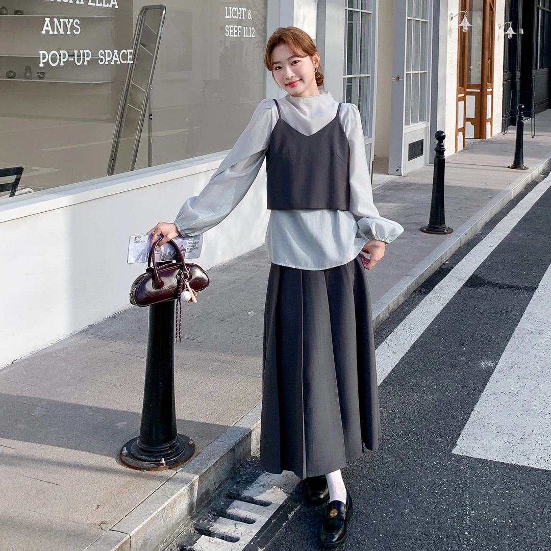 韩系chic气质高级感套装女2025秋季今年流苏衬衫马甲半身裙三件套