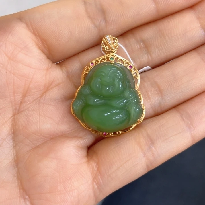 和田玉颈饰18K金镶嵌