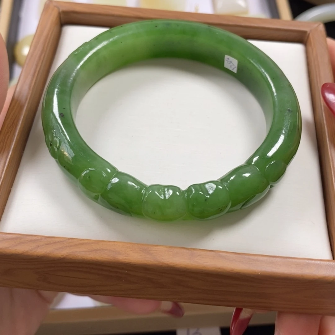 【闪购商品】和田玉手镯58未镶嵌