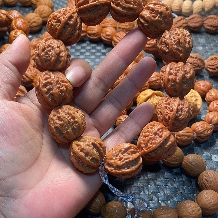 文玩核桃手串粗筋