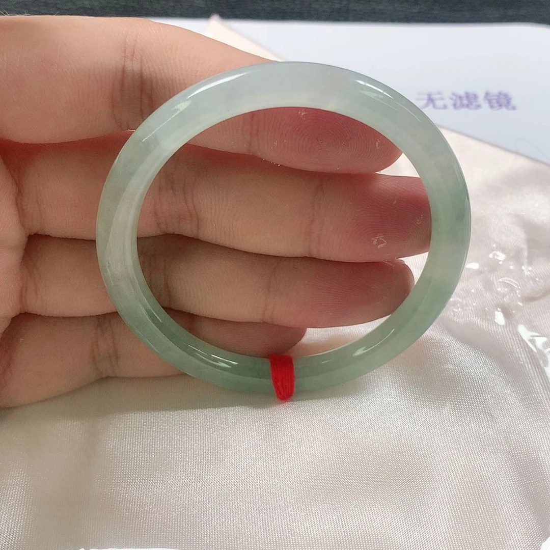 未镶嵌手镯（圆镯）翡翠360号