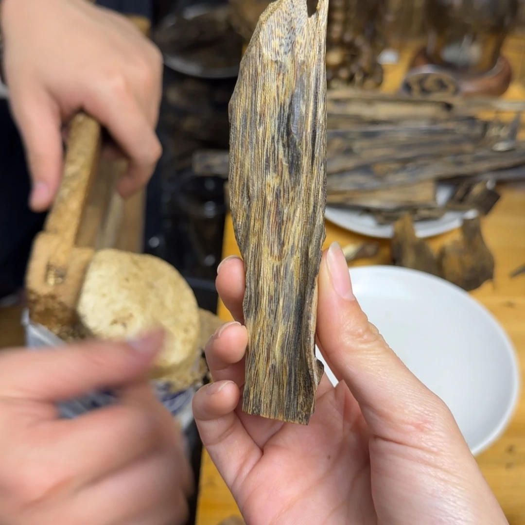 沉香沉香碎屑白棋品种块料19克