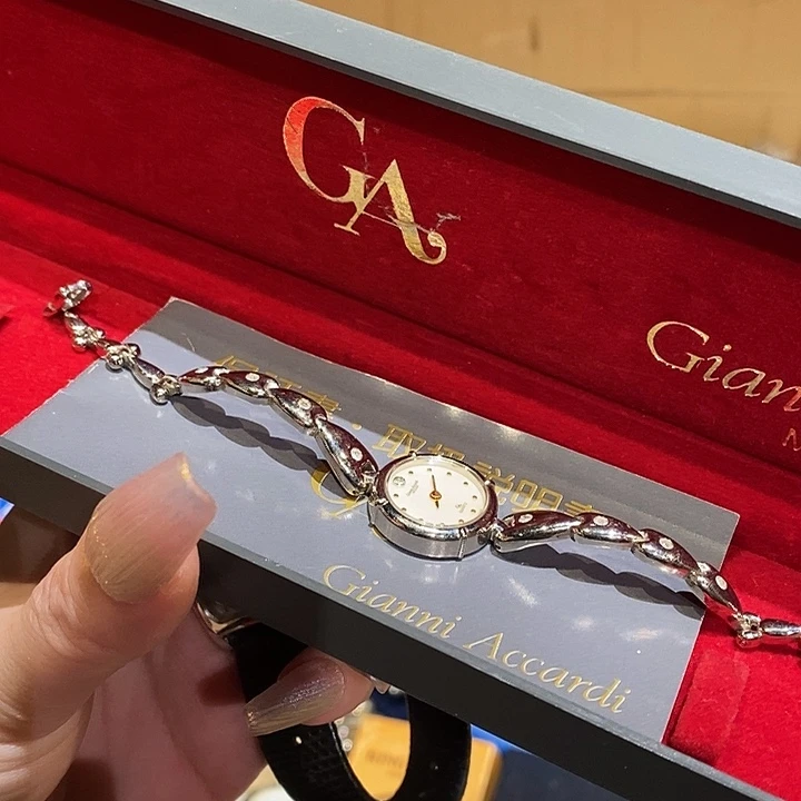****I中古香水沐浴露持久留香