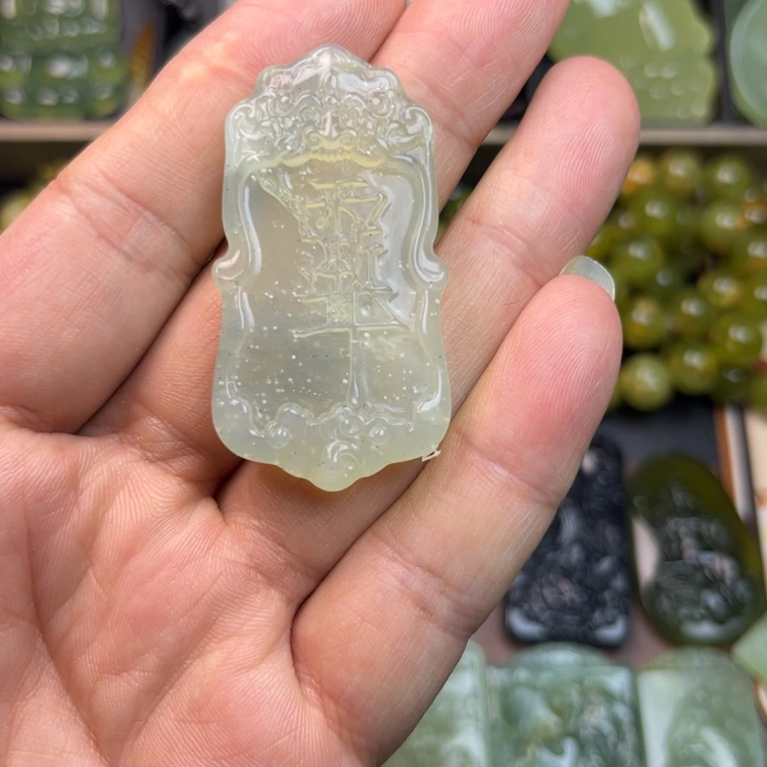 蛇纹石玉未镶嵌吊坠(不含链)