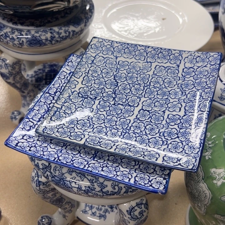 瓷片微瑕。。。。。。。。。。。。。。。。。。