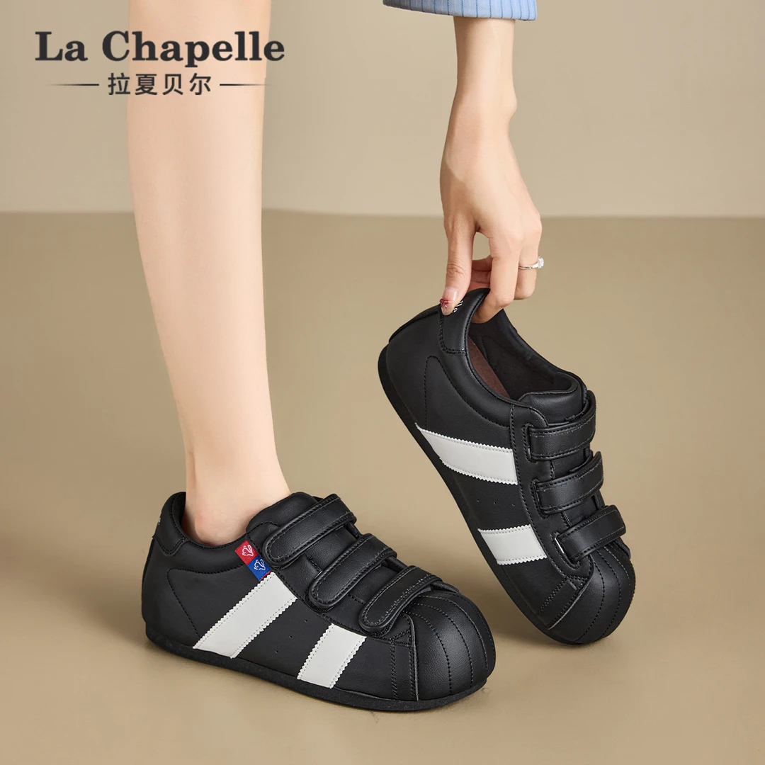 拉夏贝尔休闲圆头小白鞋2025秋季新款透气可爱风小众德训鞋女鞋子