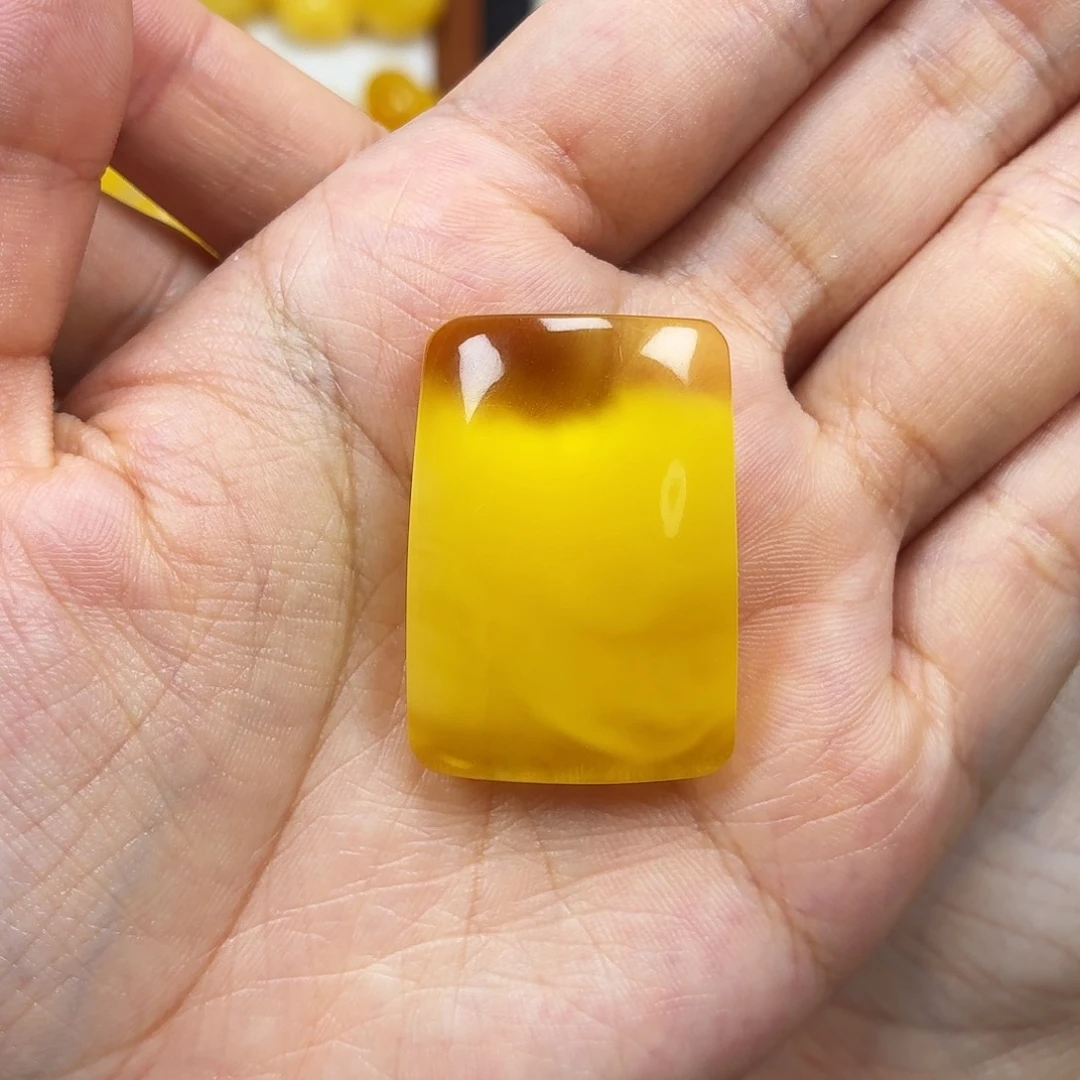 未镶嵌颈饰蜜蜡俄料妖花牌子