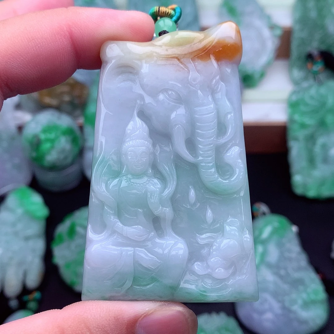 吊坠(不含链)未镶嵌翡翠