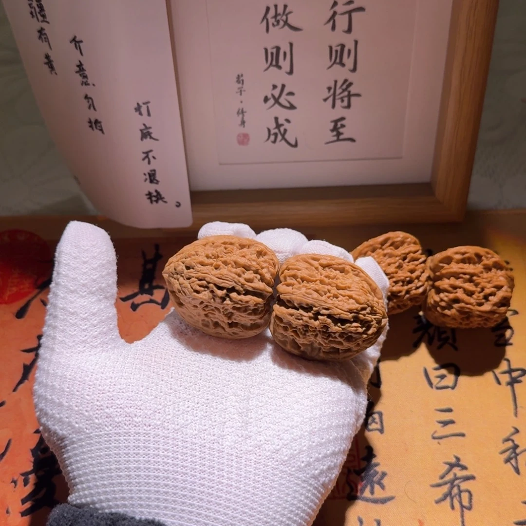 吊坠文玩核桃38高炮南疆石