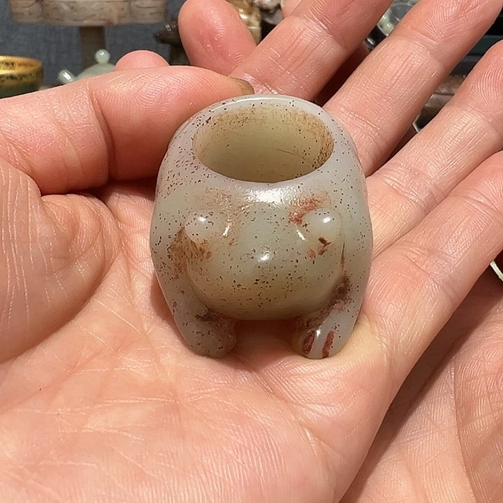 玉***烽和田玉（青白玉）未镶嵌颈饰