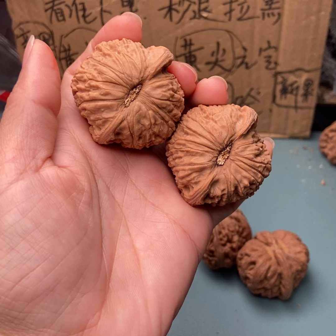 ꧁***꧂吊坠文玩核桃泥鳅41