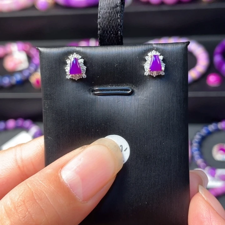 苏纪石（舒俱来）18K金镶嵌耳钉