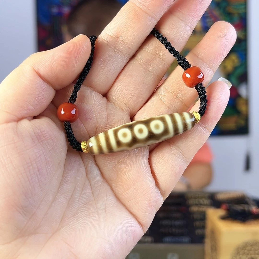 合金颈饰玛瑙/玉髓～张魁