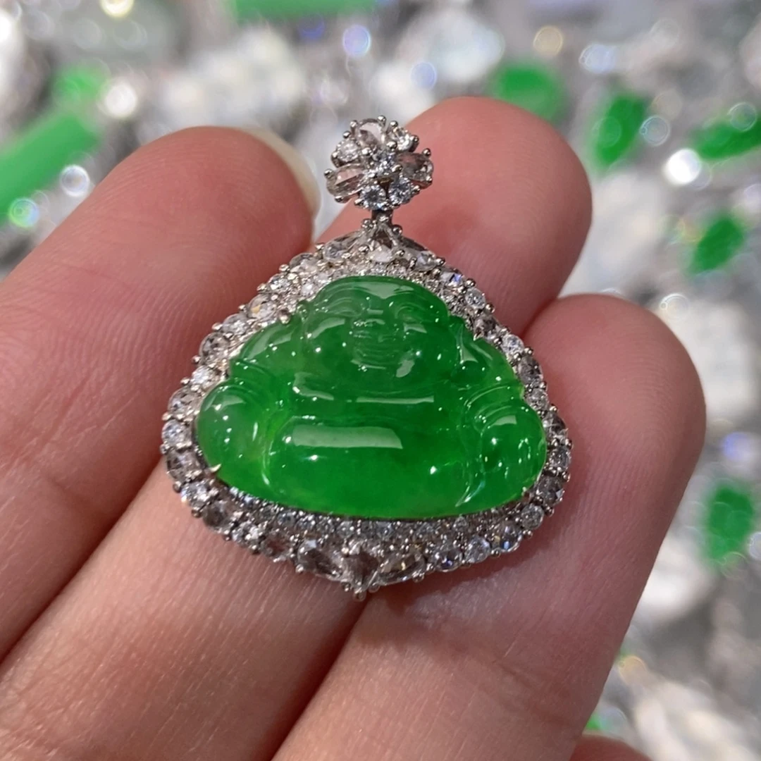 翡翠18K金镶嵌颈饰天然缅甸A货翡翠