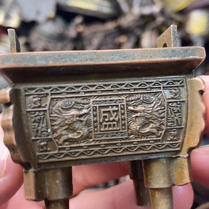 铜器摆件有限公司