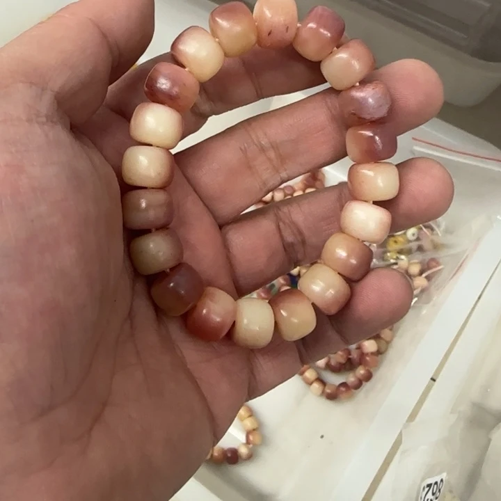白玉菩提吊坠白色7969
