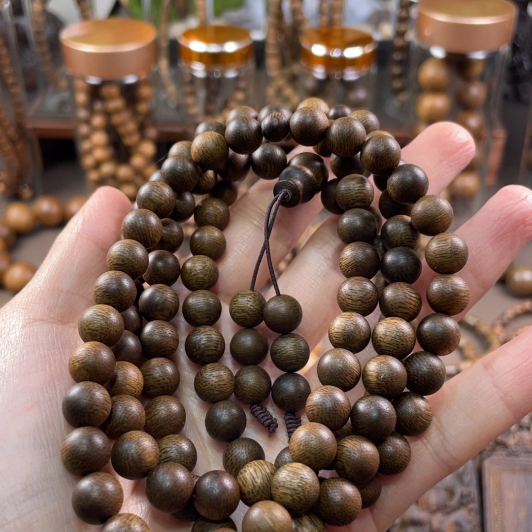 沉香手串沉香手串绿奇楠