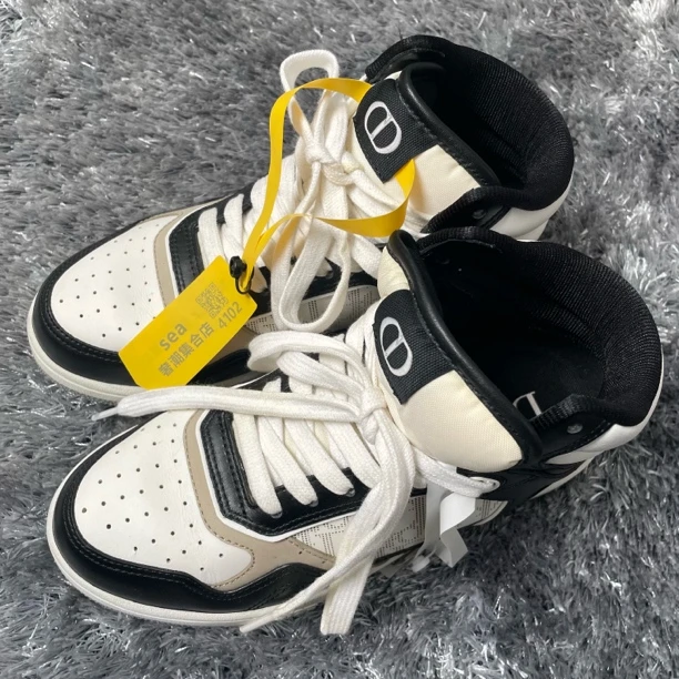 95新 DIOR/迪奥 印花光滑小牛皮高帮时尚板鞋36/4102