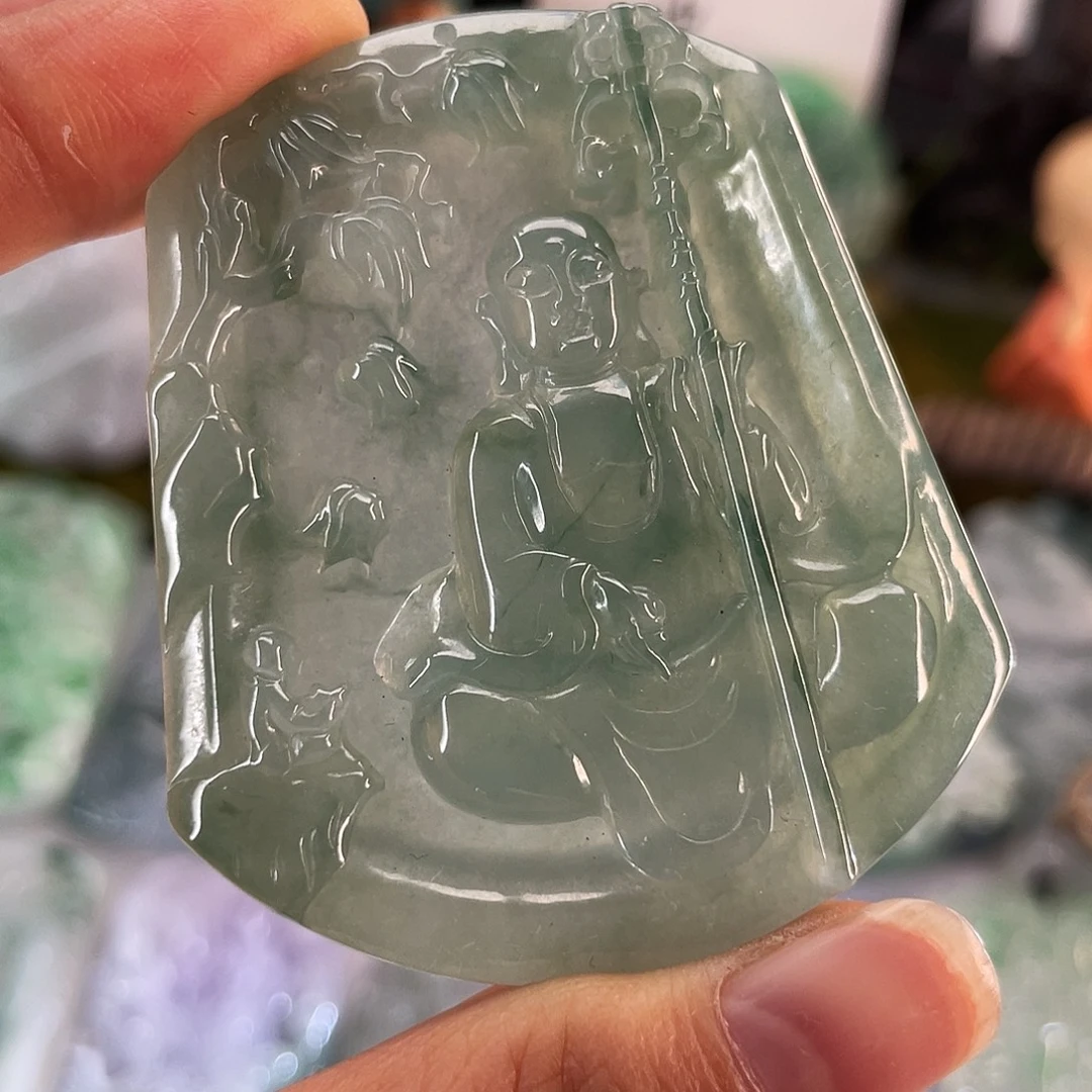 翡翠未镶嵌颈饰山水牌
