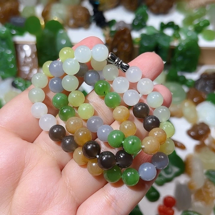 和田玉（碧玉）未镶嵌颈饰
