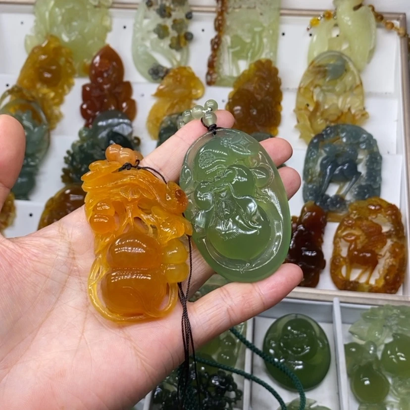 【闪购商品】未镶嵌蛇纹石玉颈饰?***?