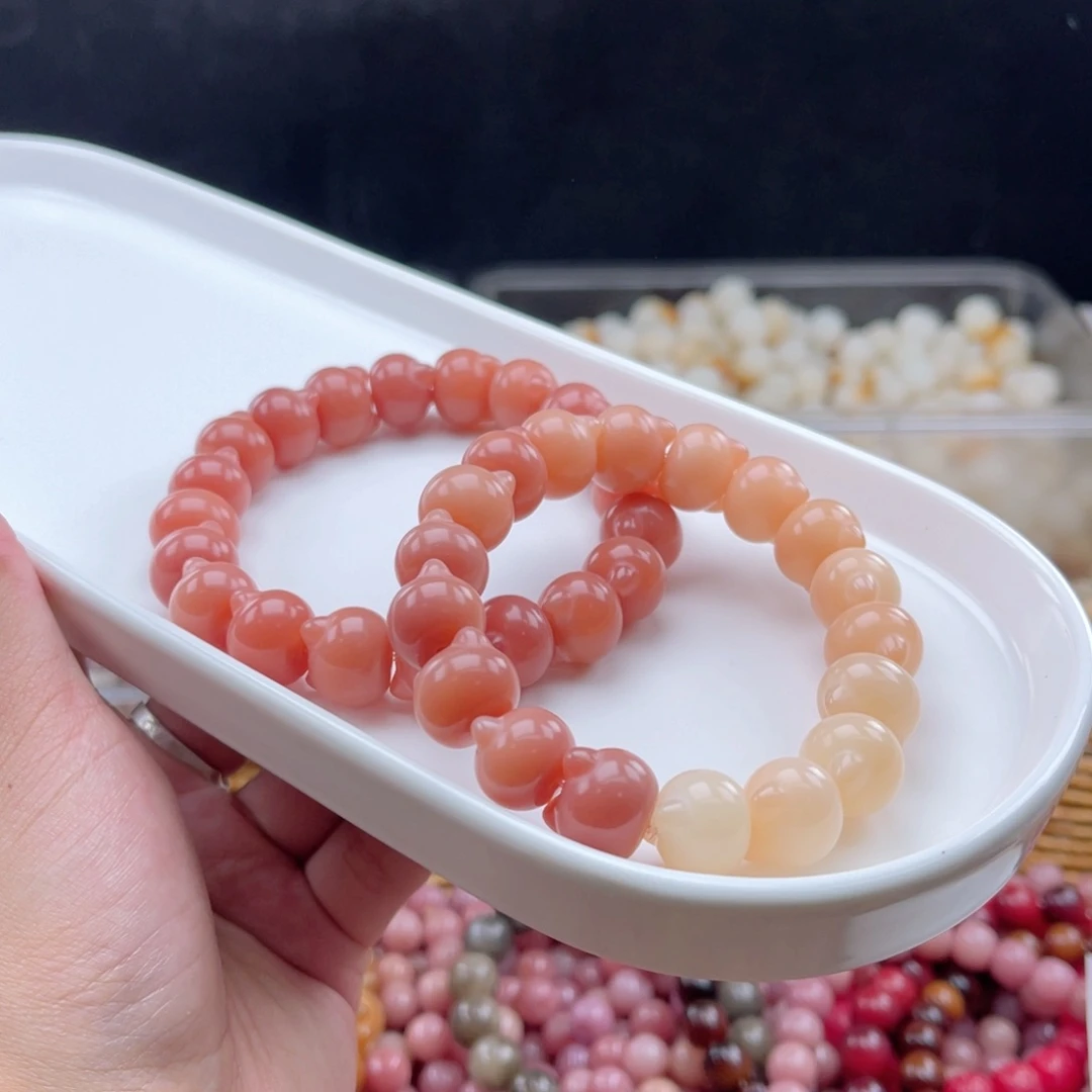 白玉菩提吊坠a13.75mm20颗。粉猫头