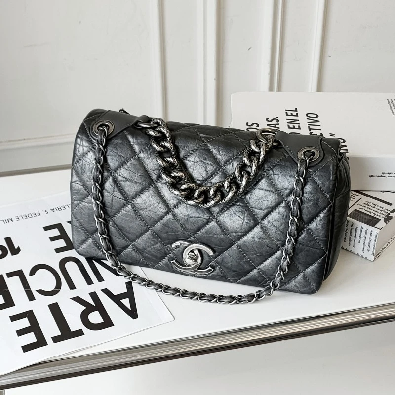 95新 Chanel/香奈儿 【24期免息】炭灰色牛皮熔岩链条单肩包 51872