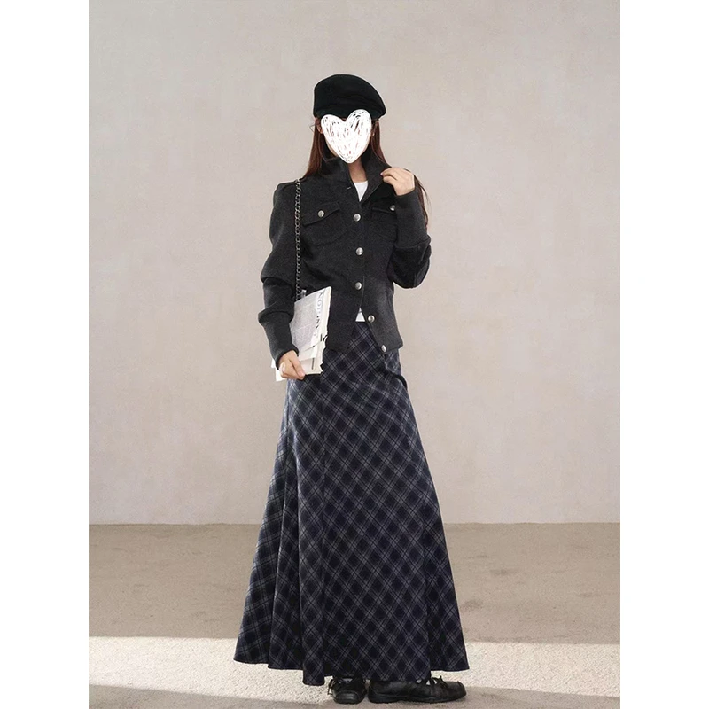 花灰色复古翻领排扣外套女秋季新款收腰显瘦工装风夹克百搭上衣潮