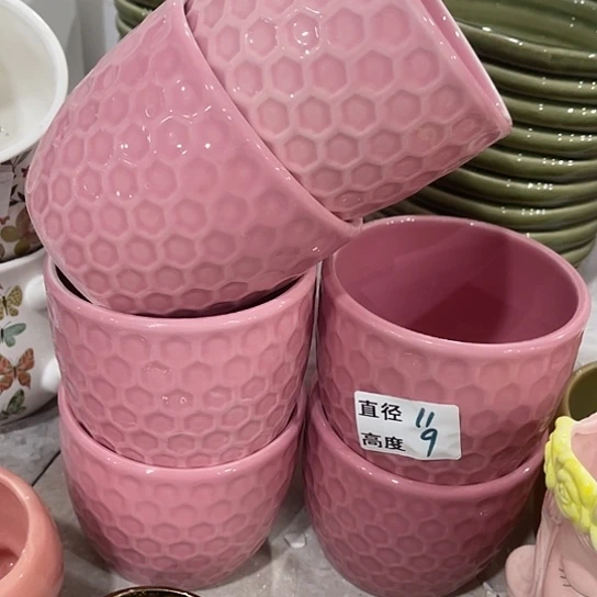 多肉绿植陶瓷花盆9.9包邮，有孔