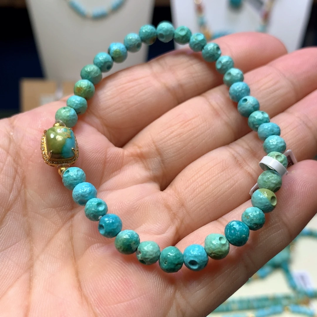 18K金镶嵌绿松石星球5mm