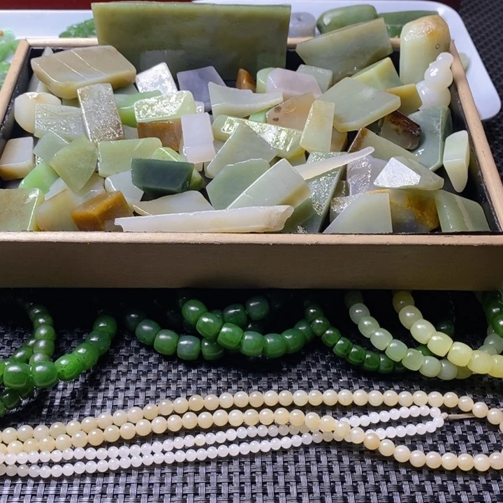 和田玉（糖玉）珠宝半成品未镶嵌