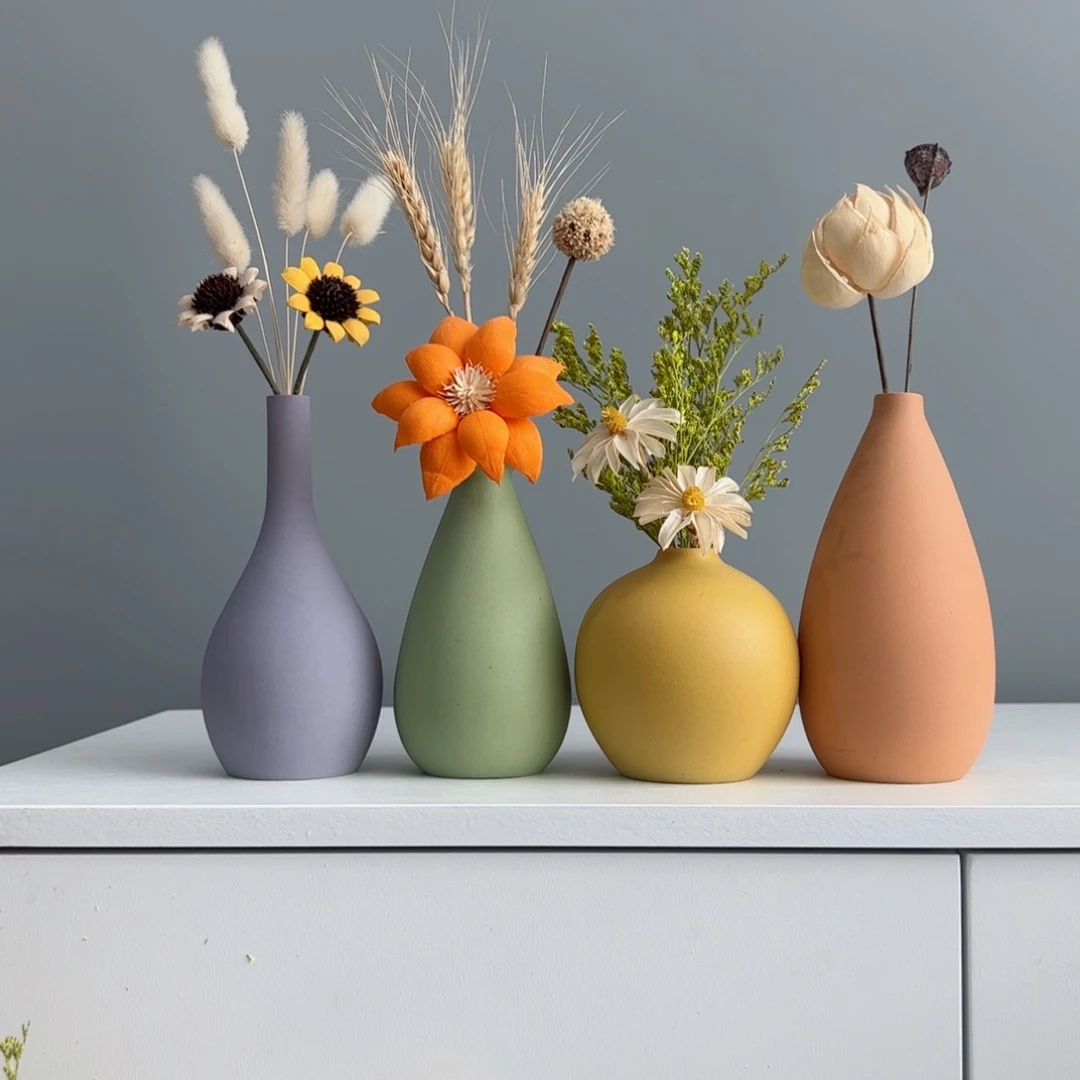 摆件陶瓷小花瓶摆件含花总高约20-30cm