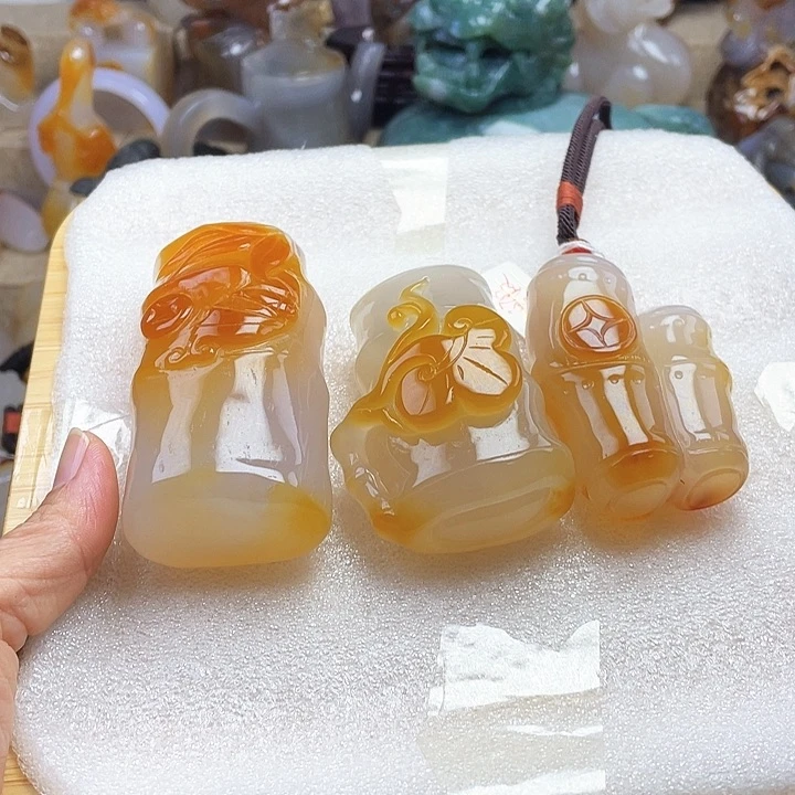 玛瑙/玉髓饰品未镶嵌用****5