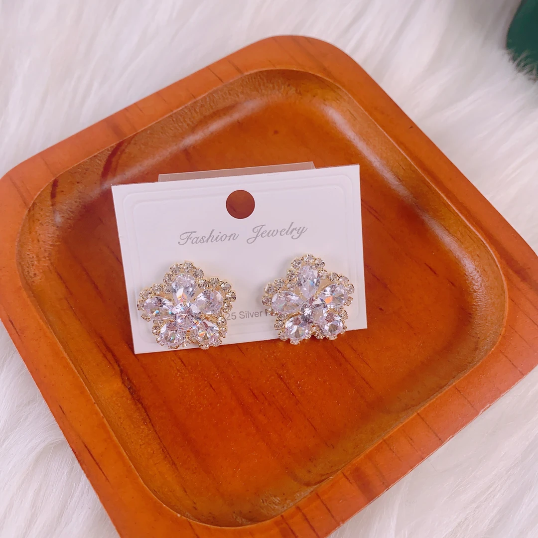 铜合金耳饰 耳钉潮流耳饰饰品小众甜美时尚经典精致素款耳钉5698