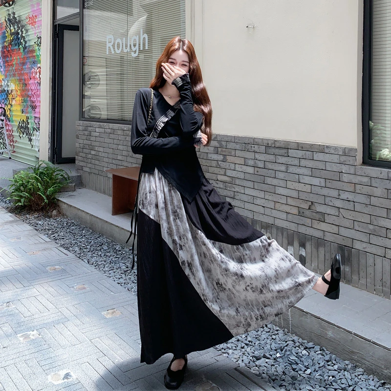 清冷感不规则印花拼接套装裙女2025早秋新款高级感复古气质两件套