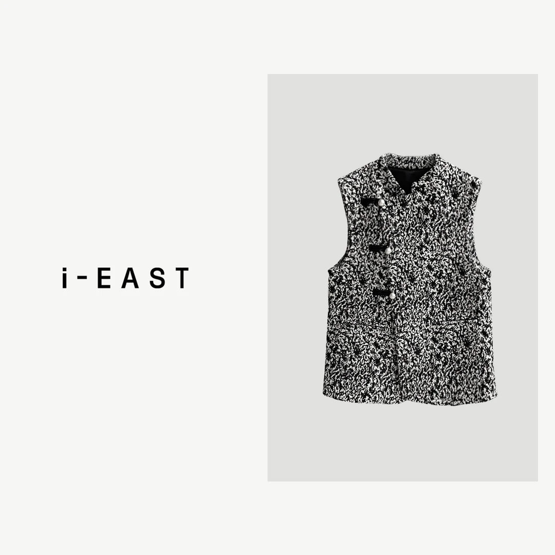 i-EAST 月光舒曼~国潮风撞色盘扣无袖外套WT41228