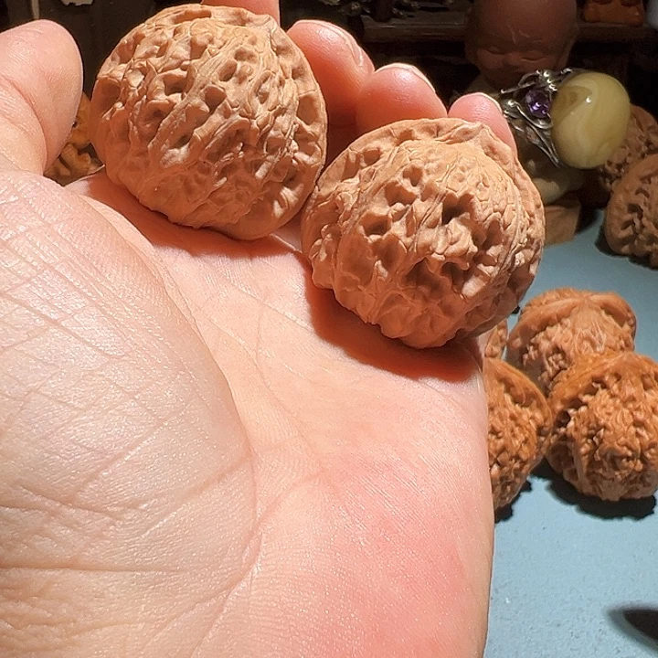 文玩核桃把件白狮子38