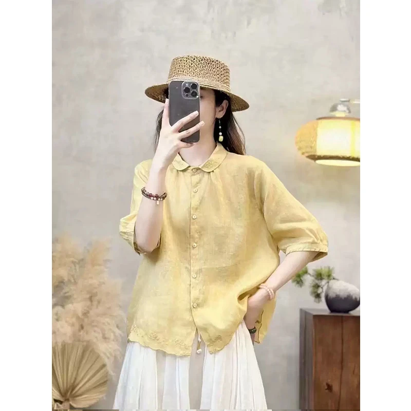 复古苎麻内里包边小翻领下摆刺绣衬衫女夏文艺大码显瘦休闲上衣